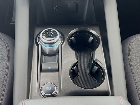 Used 2026 Ford Explorer Active image 22