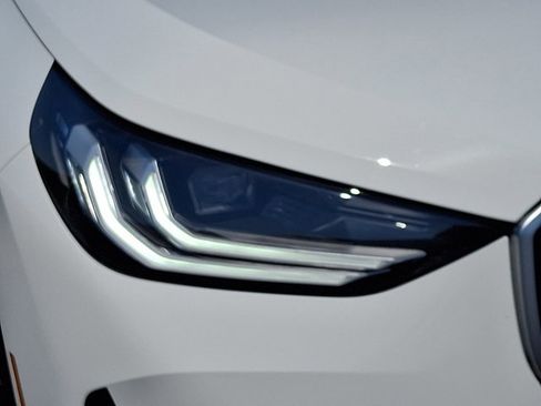 Certified 2025 BMW X3 xDrive30i w/ Premium Package image 9