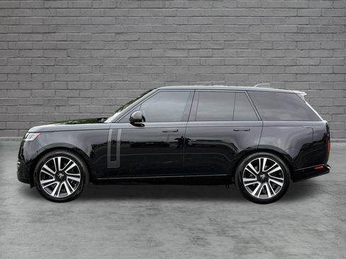 Certified 2023 Land Rover Range Rover SE AWD/4WD image 4