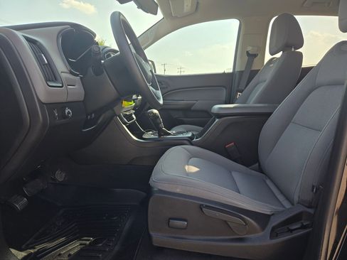 Used 2021 Chevrolet Colorado W/T w/ Custom Special Edition RWD image 10