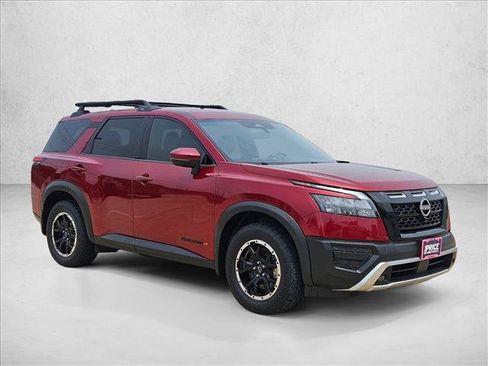 Used 2023 Nissan Pathfinder Rock Creek AWD/4WD image 3