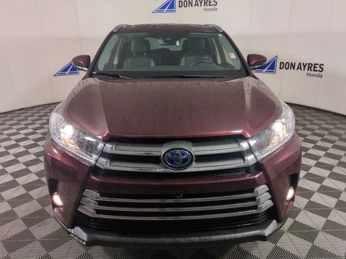 Used 2018 Toyota Highlander Limited Platinum AWD/4WD image 8