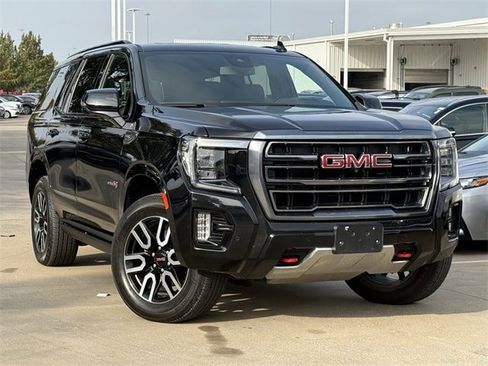 Used 2023 GMC Yukon AT4 w/ AT4 Premium Package image 2
