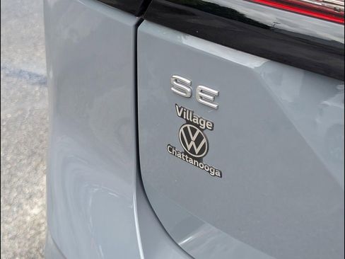 Certified 2025 Volkswagen Atlas Peak Edition SE AWD/4WD image 22