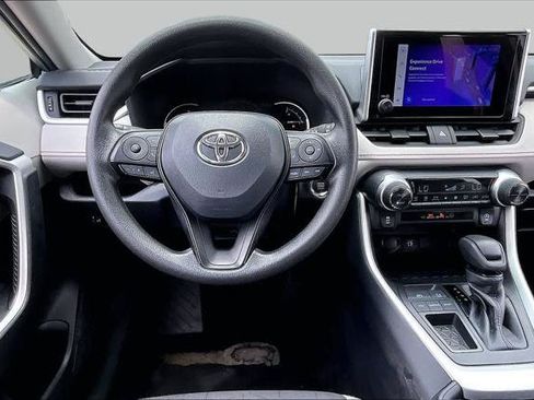 Certified 2025 Toyota RAV4 XLE FWD image 6