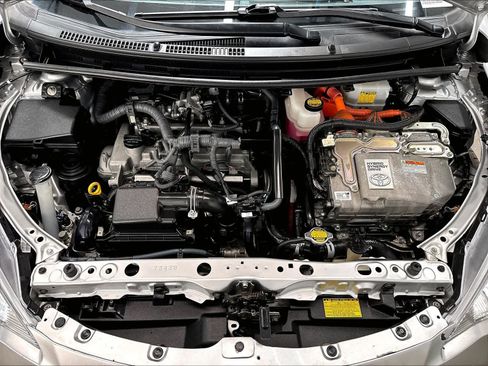 Used 2013 Toyota Prius C Two FWD image 30