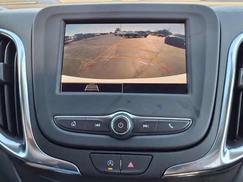 Used 2024 Chevrolet Equinox LT w/ LPO, Floor Liner Package FWD image 7