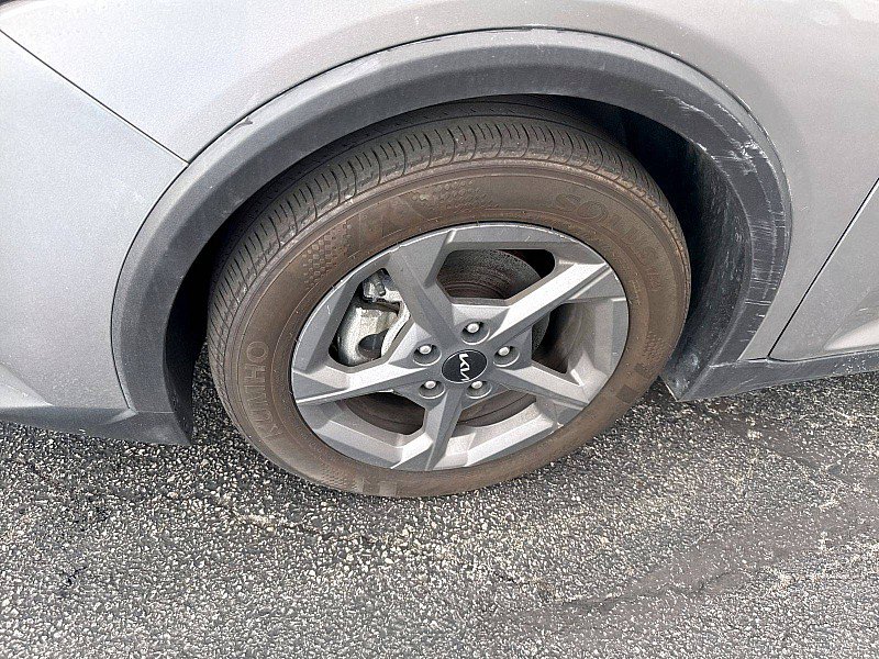 Used 2025 Kia K4 FWD image 23
