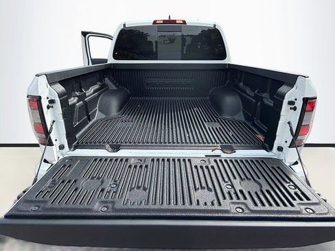 New 2026 Nissan Frontier SV image 26