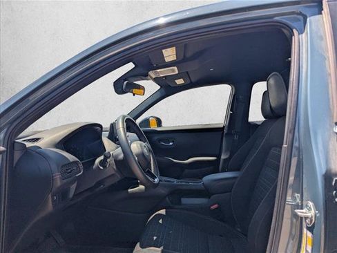 Used 2024 Honda HR-V Sport image 12