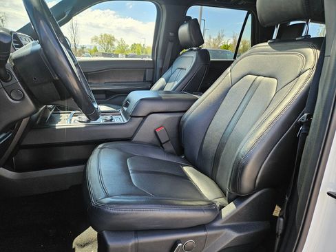 Used 2020 Ford Expedition Limited w/ Equipment Group 302A AWD/4WD image 14