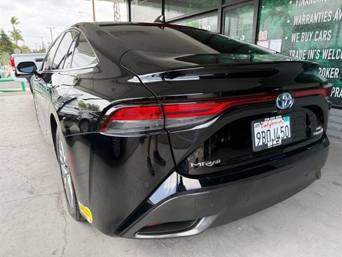 Used 2022 Toyota Mirai w/ Advanced Technology Package RWD image 7