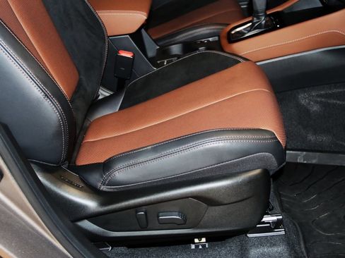 Used 2025 Subaru Forester Touring image 56