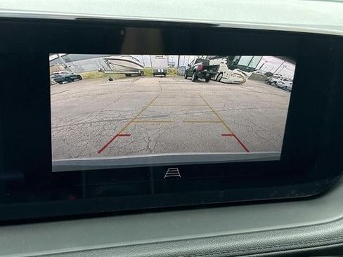 New 2026 Buick Encore GX Preferred w/ Comfort Package AWD/4WD image 19