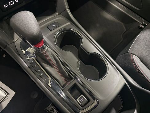 Used 2023 Chevrolet Equinox RS image 14