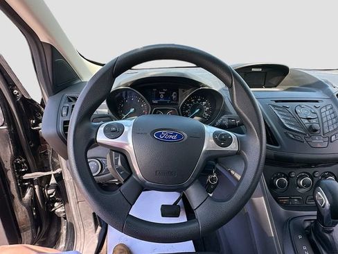 Used 2016 Ford Escape S FWD image 12
