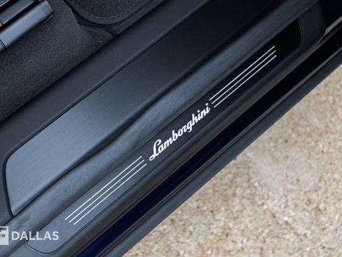 Used 2024 Lamborghini Urus S image 36