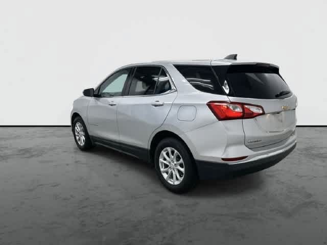 Used 2020 Chevrolet Equinox LT FWD image 2