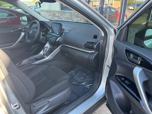 Used 2024 Mitsubishi Eclipse Cross LE AWD/4WD image 36