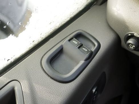 Used 2023 Ford Transit 350 XLT image 22