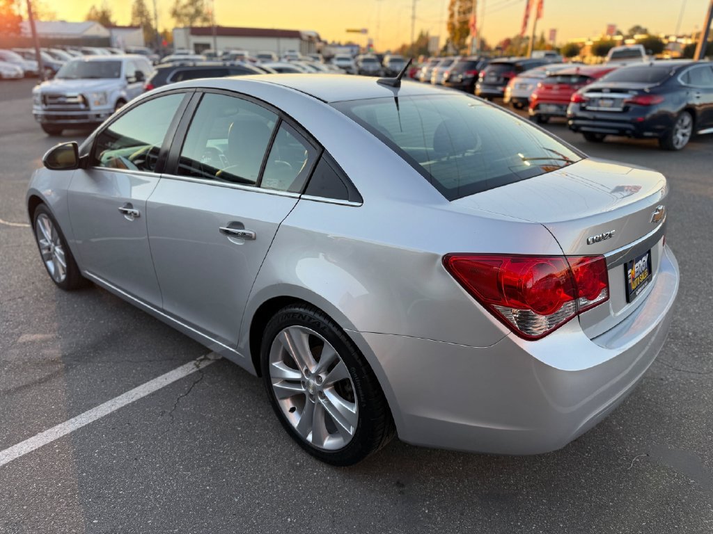 Used 2014 Chevrolet Cruze LTZ FWD image 5