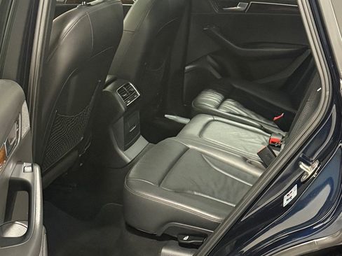 Used 2011 Audi Q5 2.0T Premium image 9