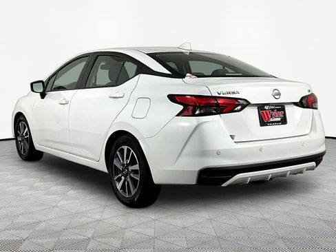 Certified 2023 Nissan Versa SV FWD image 4