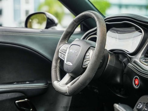 Used 2023 Dodge Challenger SRT Hellcat RWD image 47