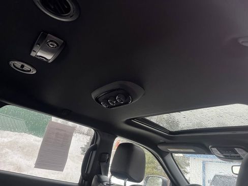 Used 2023 Dodge Durango GT image 39