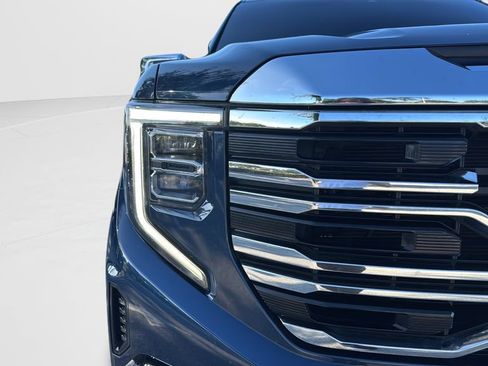 Used 2022 GMC Sierra 1500 SLT w/ SLT Premium Plus Package RWD image 37