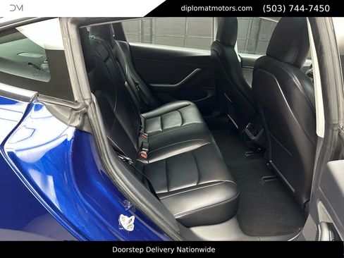 Used 2018 Tesla Model 3 Long Range image 22