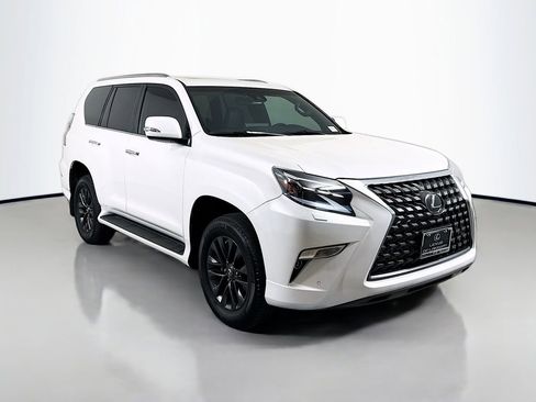 Certified 2023 Lexus GX 460 Premium w/ Premium Plus Package image 3