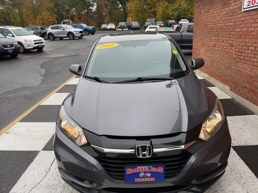 Used 2017 Honda HR-V LX image 7