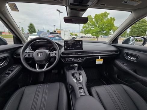 New 2027 Honda HR-V EX-L image 13