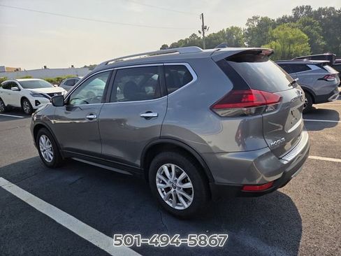 Used 2019 Nissan Rogue S w/ Special Edition Package FWD image 7