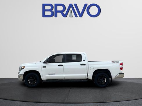 Used 2020 Toyota Tundra SR5 w/ SR5 Upgrade Package RWD image 9