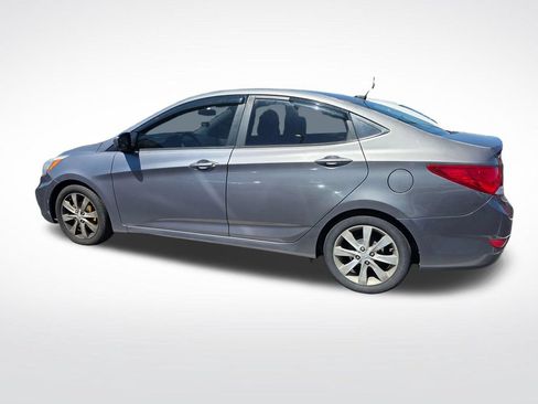 Used 2016 Hyundai Accent SE FWD image 7