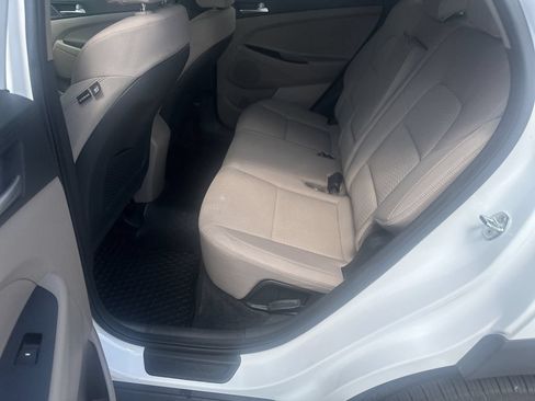 Used 2021 Hyundai Tucson Value w/ Cargo Package FWD image 21