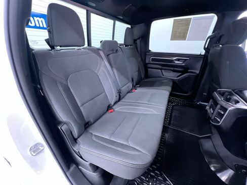 Used 2023 RAM 1500 Big Horn AWD/4WD image 38