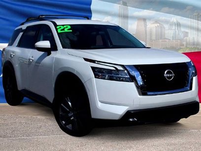 Used 2022 Nissan Pathfinder SV