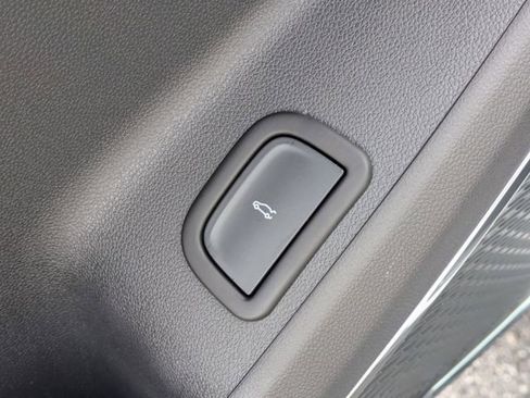 New 2026 GMC Acadia Denali Ultimate image 13