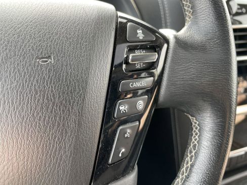 Used 2024 INFINITI QX80 Luxe RWD image 16