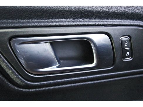 Used 2019 Ford Mustang Premium RWD image 22
