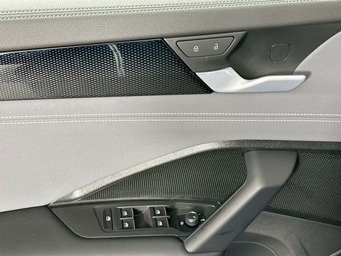 New 2026 Volkswagen Tiguan SE image 16