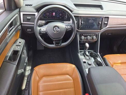 Used 2019 Volkswagen Atlas SEL Premium AWD/4WD image 18