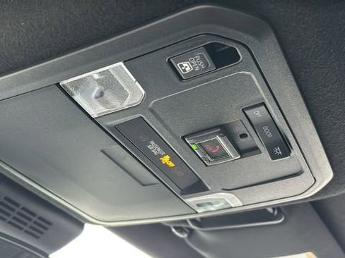 New 2026 Toyota 4Runner SR5 image 25