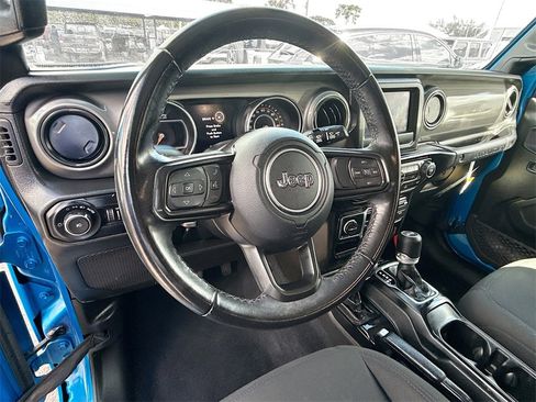 Used 2022 Jeep Wrangler Unlimited Sport S image 12