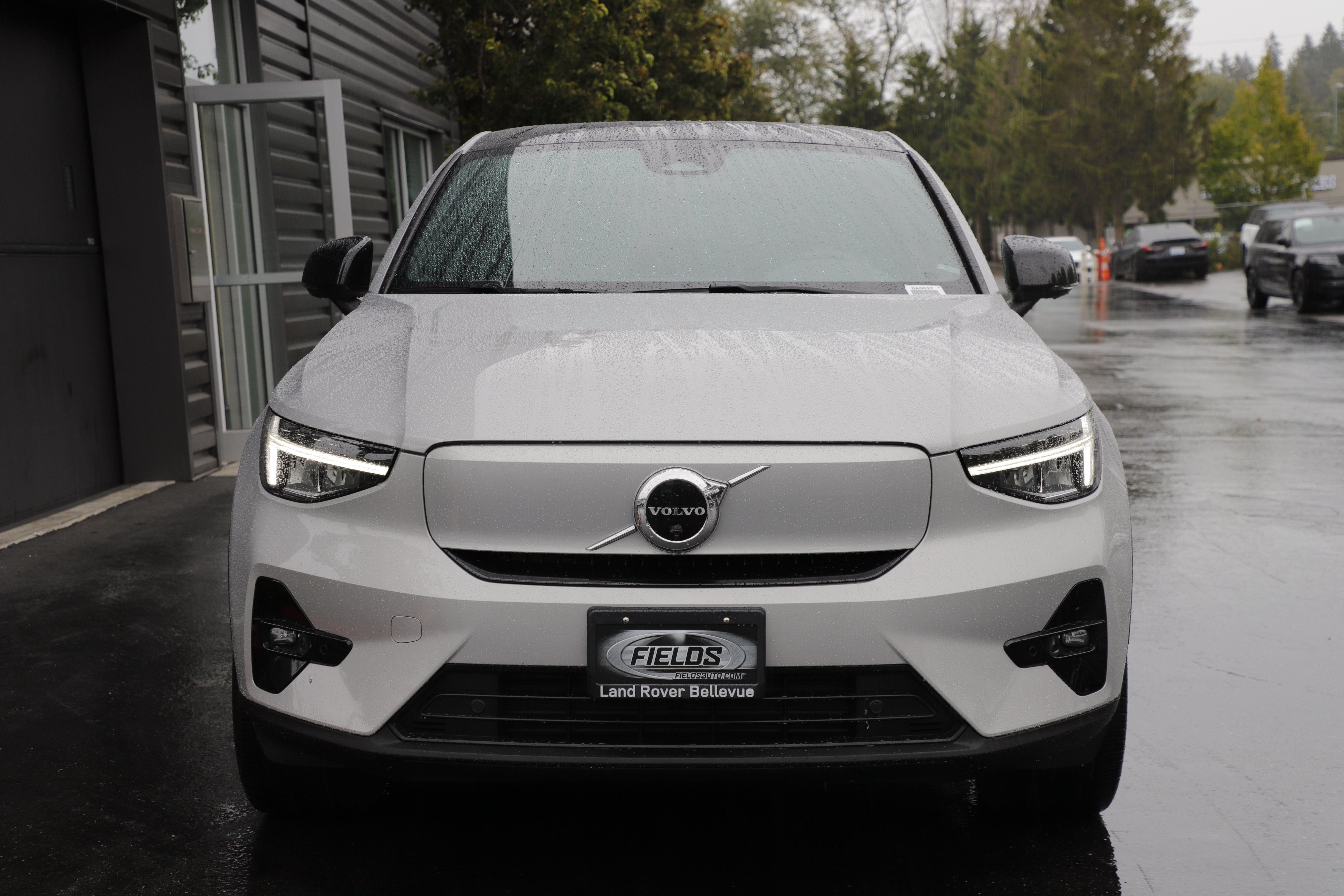 Used 2023 Volvo C40 P8 Recharge Plus AWD/4WD image 6