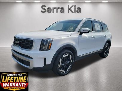 Used 2024 Kia Telluride S w/ S Sunroof Package