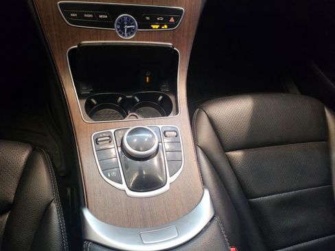 Used 2019 Mercedes-Benz C 300 4MATIC Sedan image 28